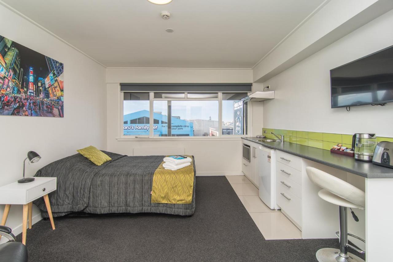 טימארו The Hibernian Studio Apartments - 4 Latter Street מראה חיצוני תמונה